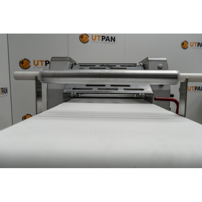 Masina de turat aluat 500x1000 mm STANDARD