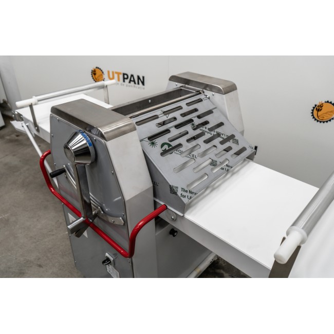 Masina de turat aluat 500x1000 mm STANDARD